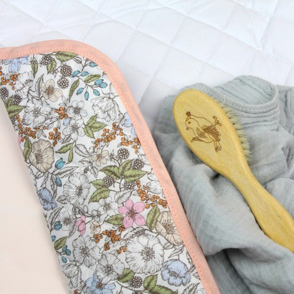 barnabe-aime-le-café-changing-pad-ines-barn-mat-ines- (5)