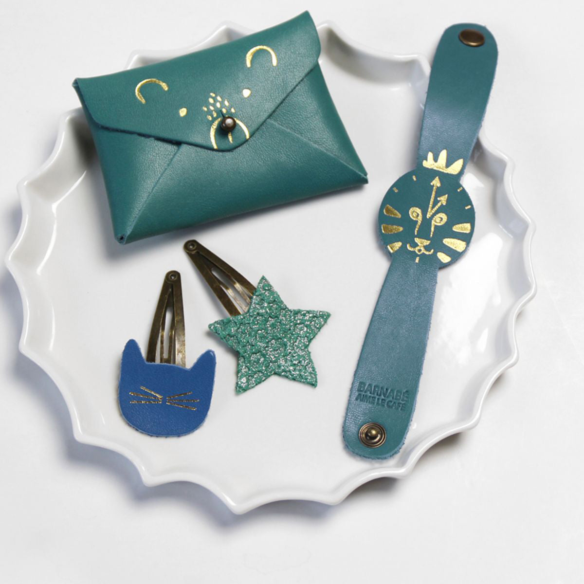 barnabe-aime-le-café-lion-watch-paon- (1)