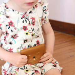 barnabe-aime-le-cafe-little-bag-minette-caramel-01