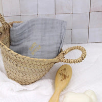 barnabe-aime-le-café-muslins-petit-caillou-barn-lanlav-petit-caillou- (2)