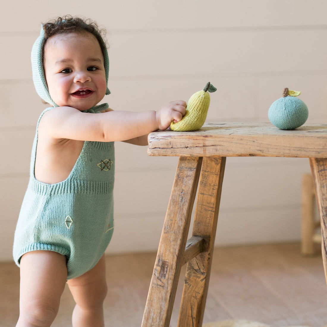blabla-kids-pear-fruit-rattle- (5)