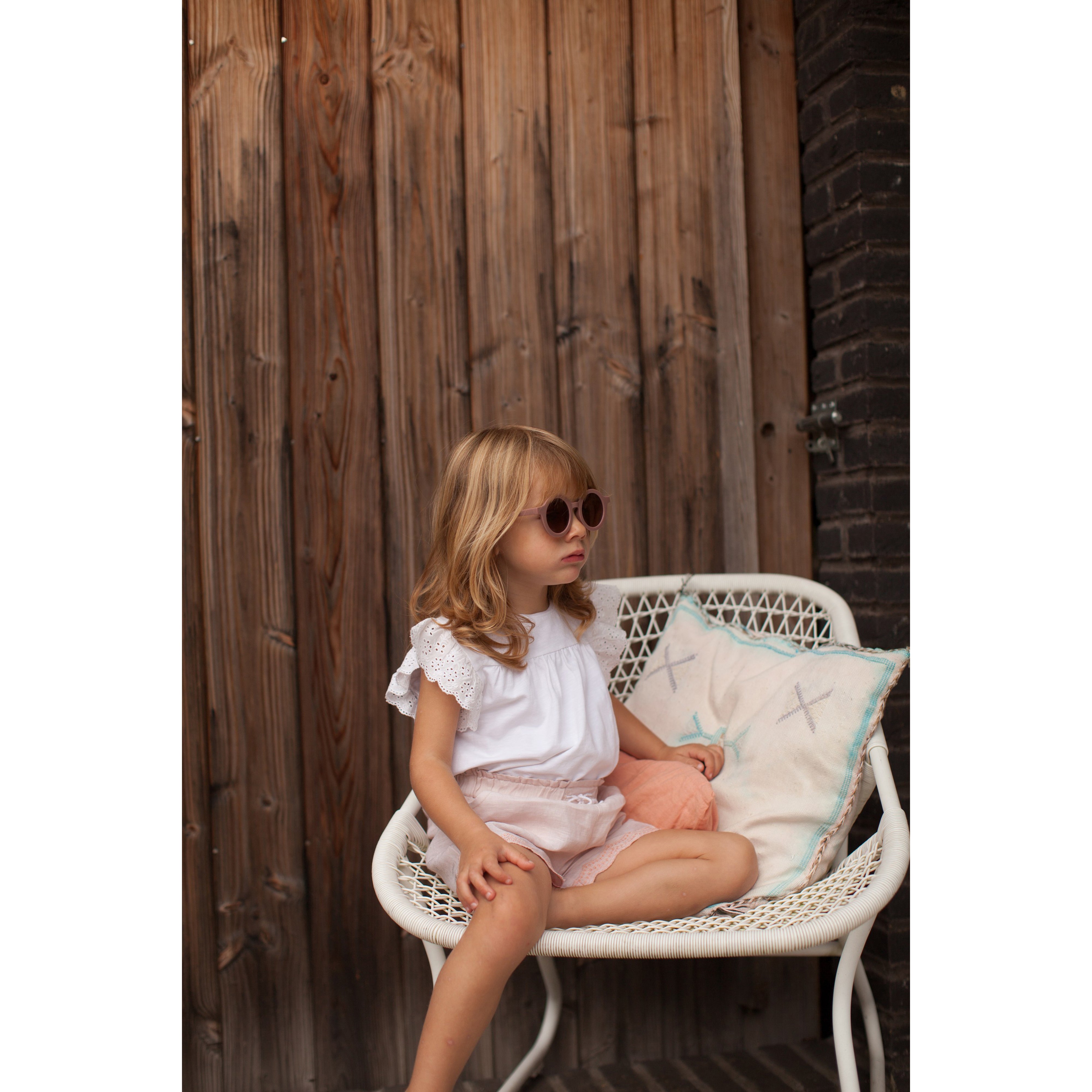 bonheur-du-jour-paris-baby-girl-tee-shirt-white-bdj-s22bali-wh-10y- (7)