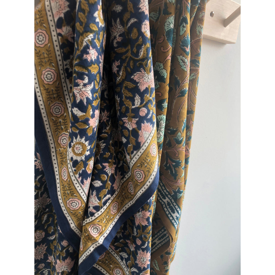bonheur-du-jour-paris-girl-scarf-indigo-unique-bdj-adult-azur-in-unique- (8)