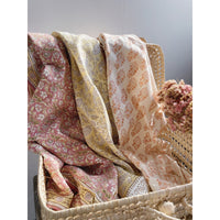 bonheur-du-jour-paris-girl-scarf-raspberry-unique-bdj-adult-absynthe-ra-unique- (16)
