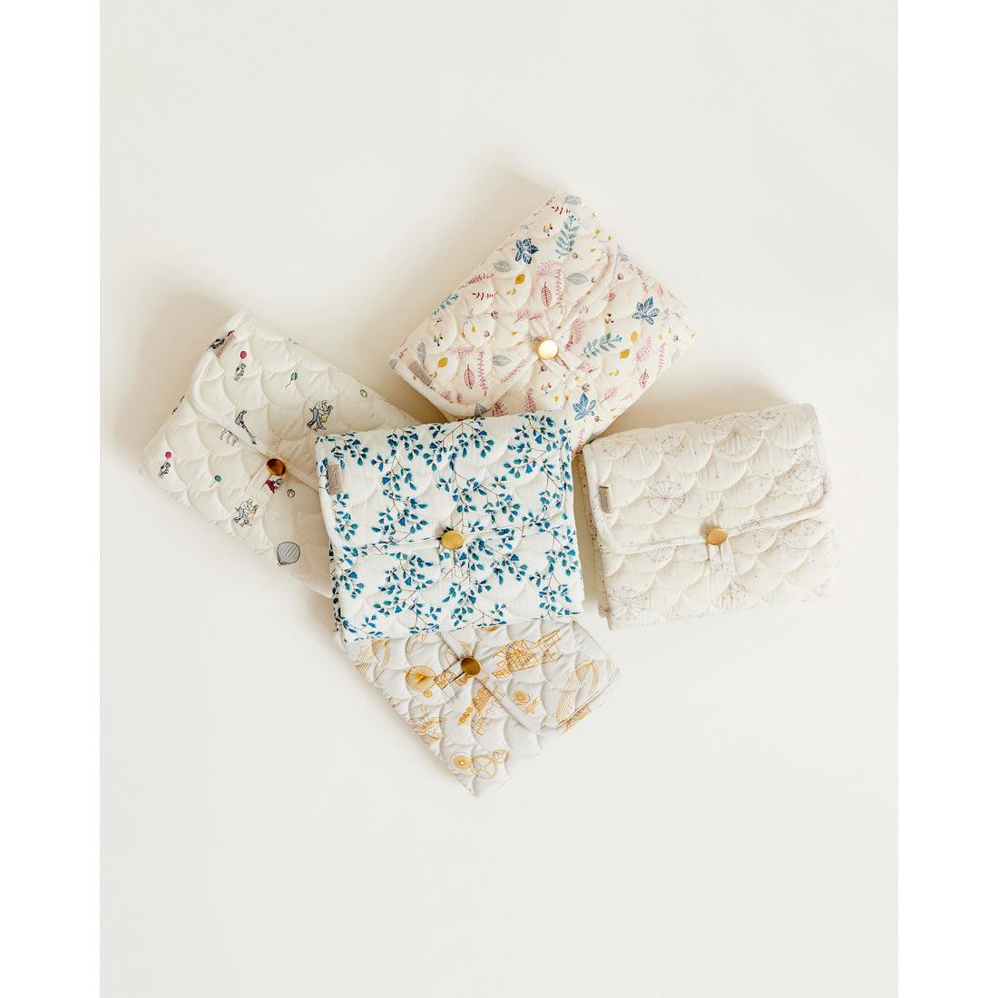 cam-cam-copenhagen-changing-mat-quilted-dandelion-natural- (4)