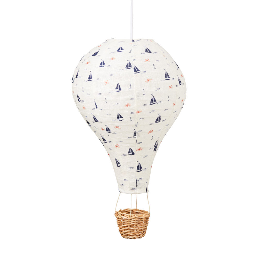 cam-cam-copenhagen-lamp-hot-air-balloon-sailboats-cam-988c-p77- (1)