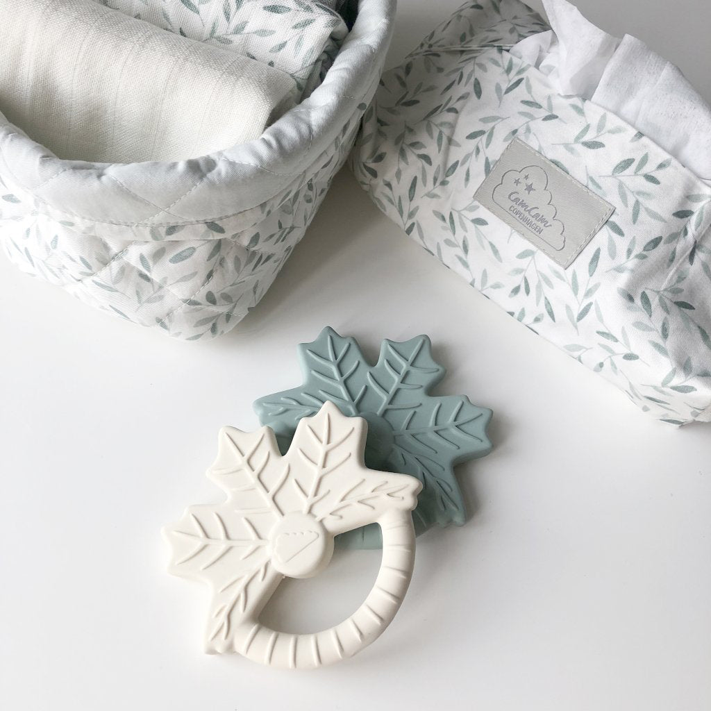 cam-cam-copenhagen-leaf-teether-natural- (5)
