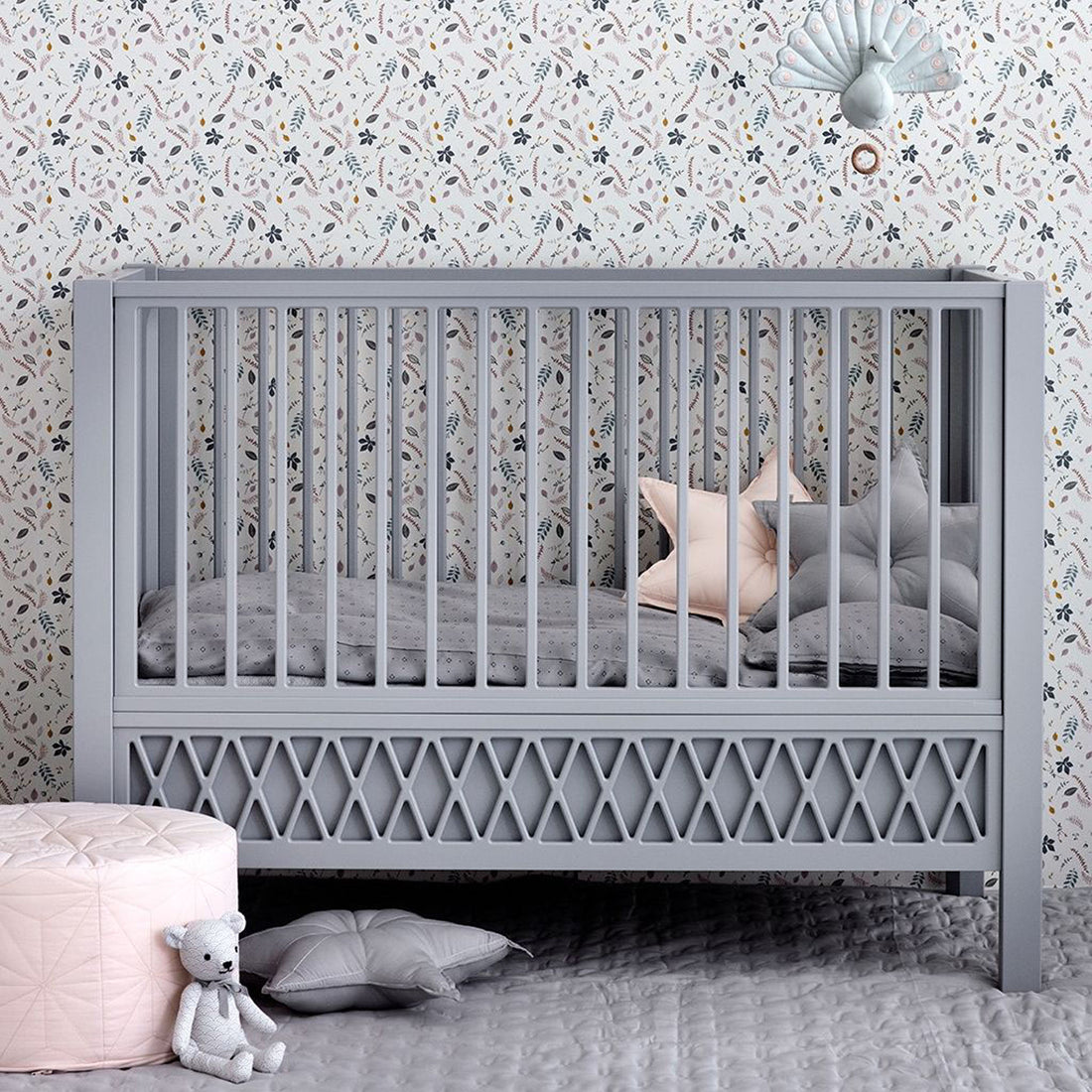 cam-cam-copenhagen-star-cushion-grey-gold-dot- (12)