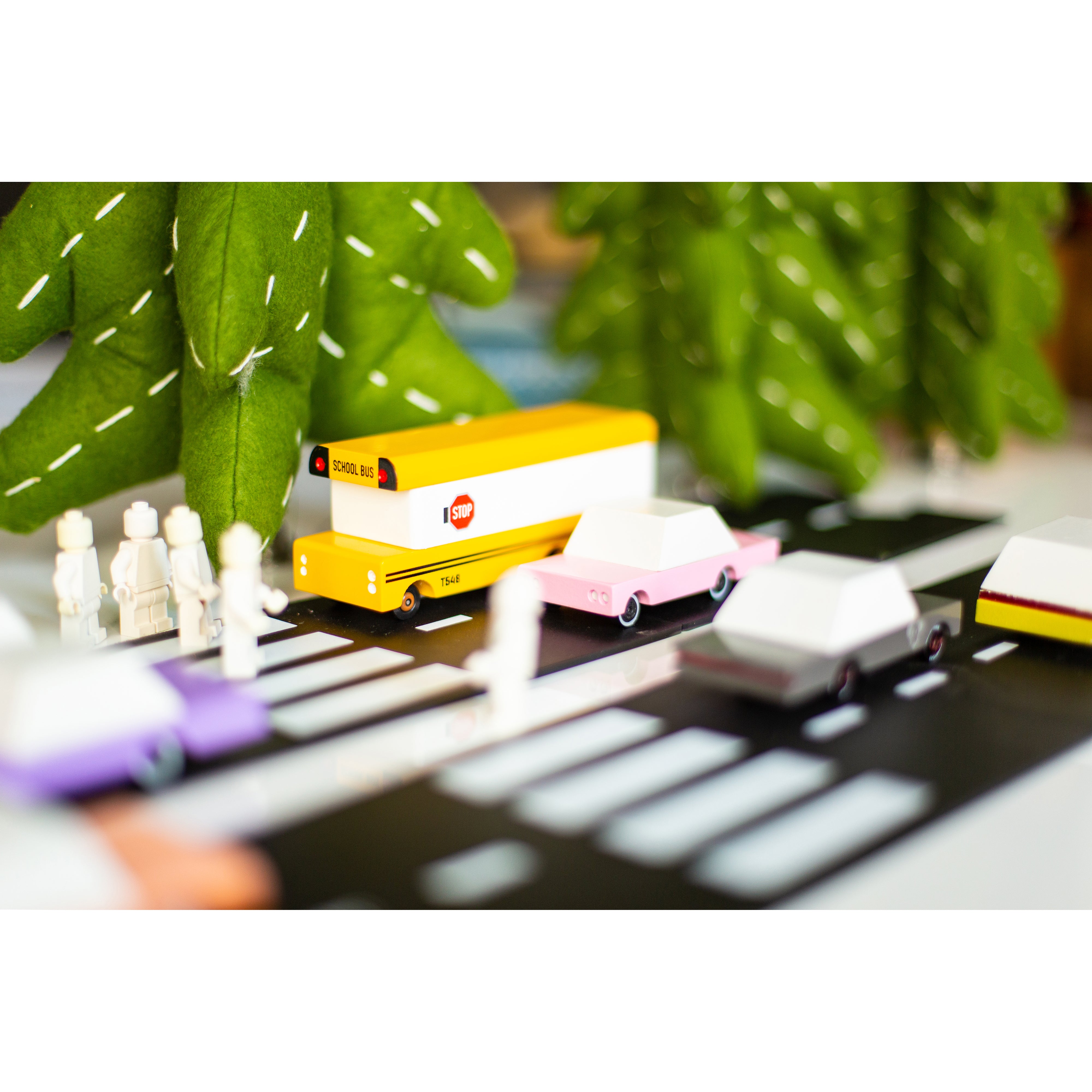 candylab-candycar-school-bus- (7)