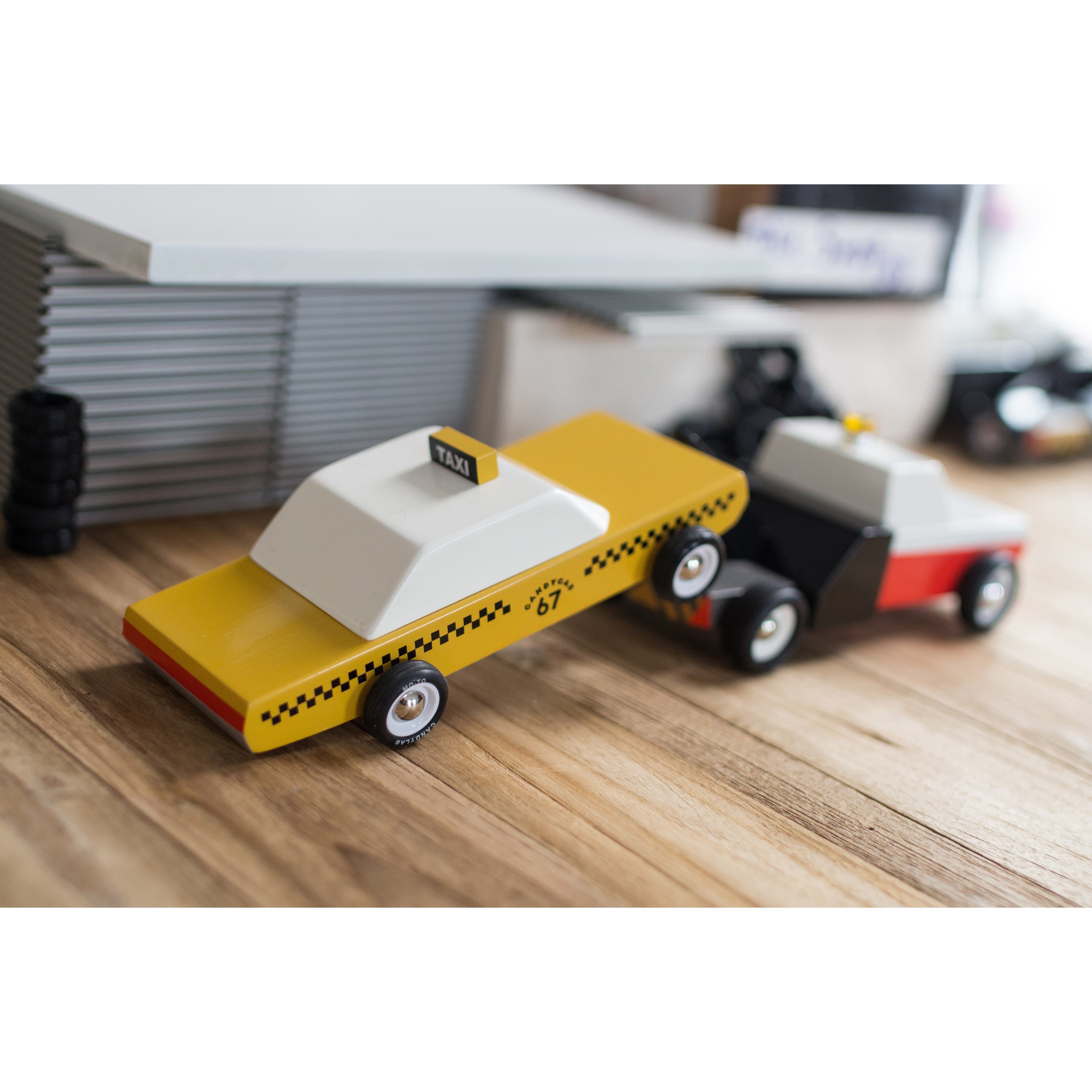 candylab-candycar-yellow-taxi- (11)