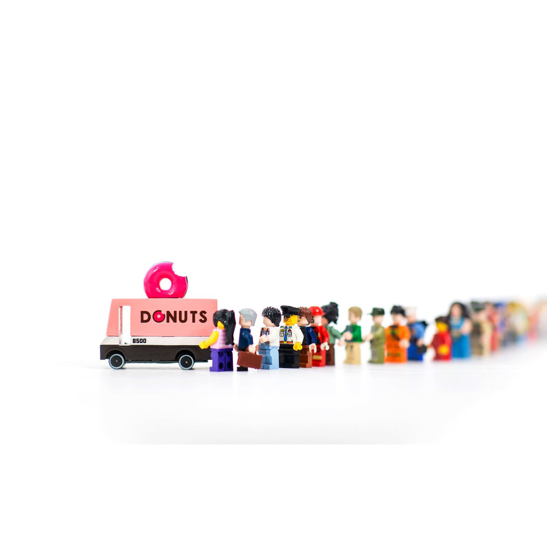 candylab-candyvan-donut-van- (6)