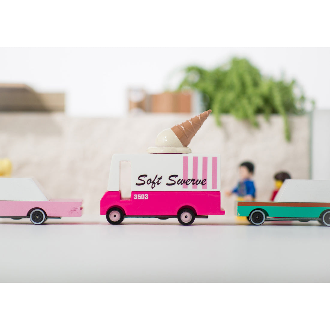 candylab-candyvan-ice-cream-van- (6)