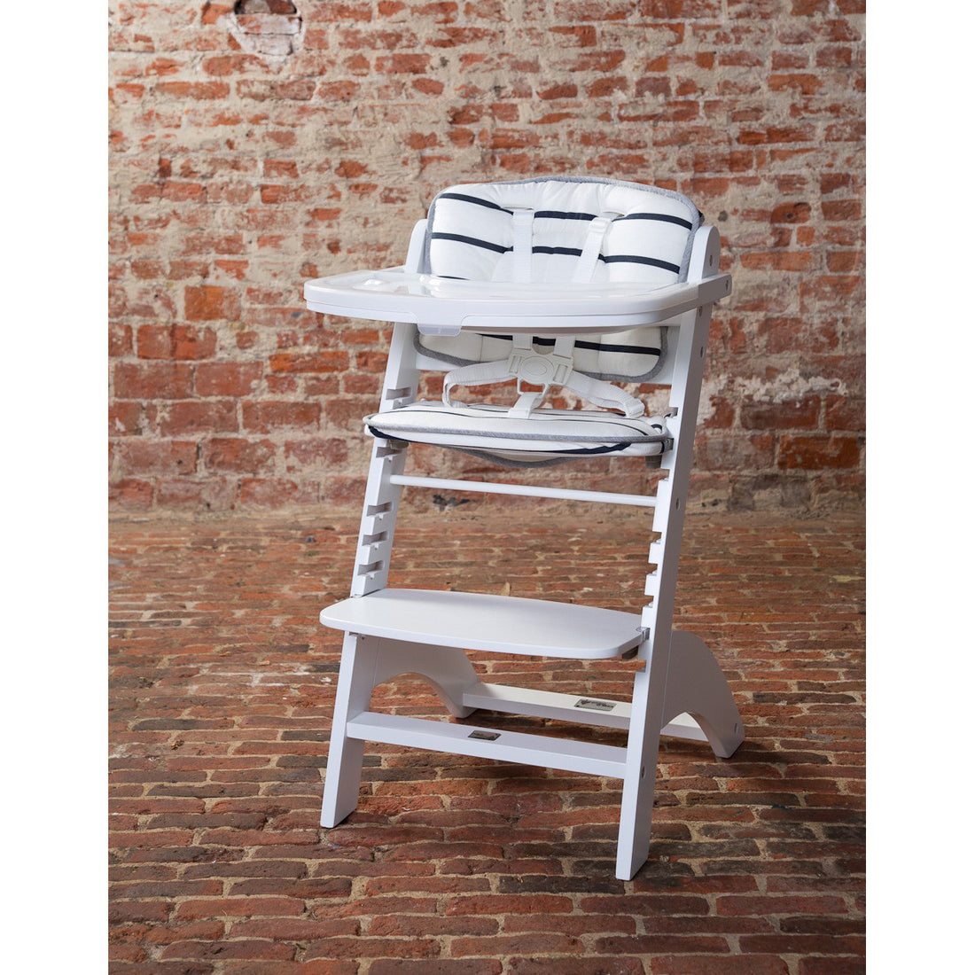 Childhome Baby Grow Chair Lambda White and Tray Cover – Petit Bazaar