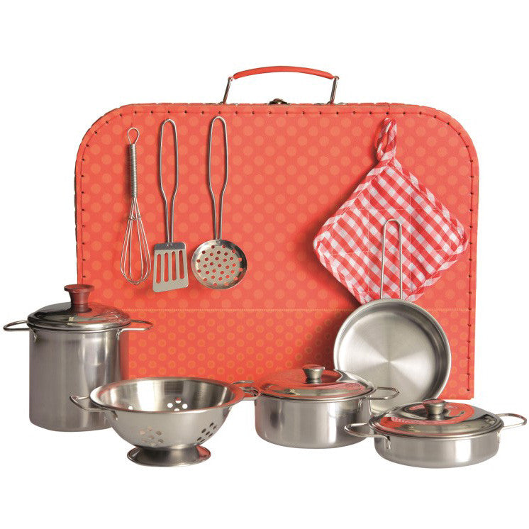 egmont-metal-pan-set-01