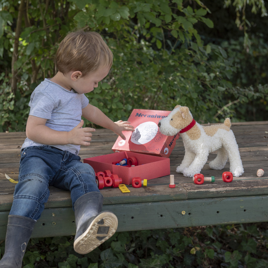 egmont-toys-eliot-musical- (5)