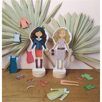 egmont-toys-magnetic-dress-up-girl- (2)