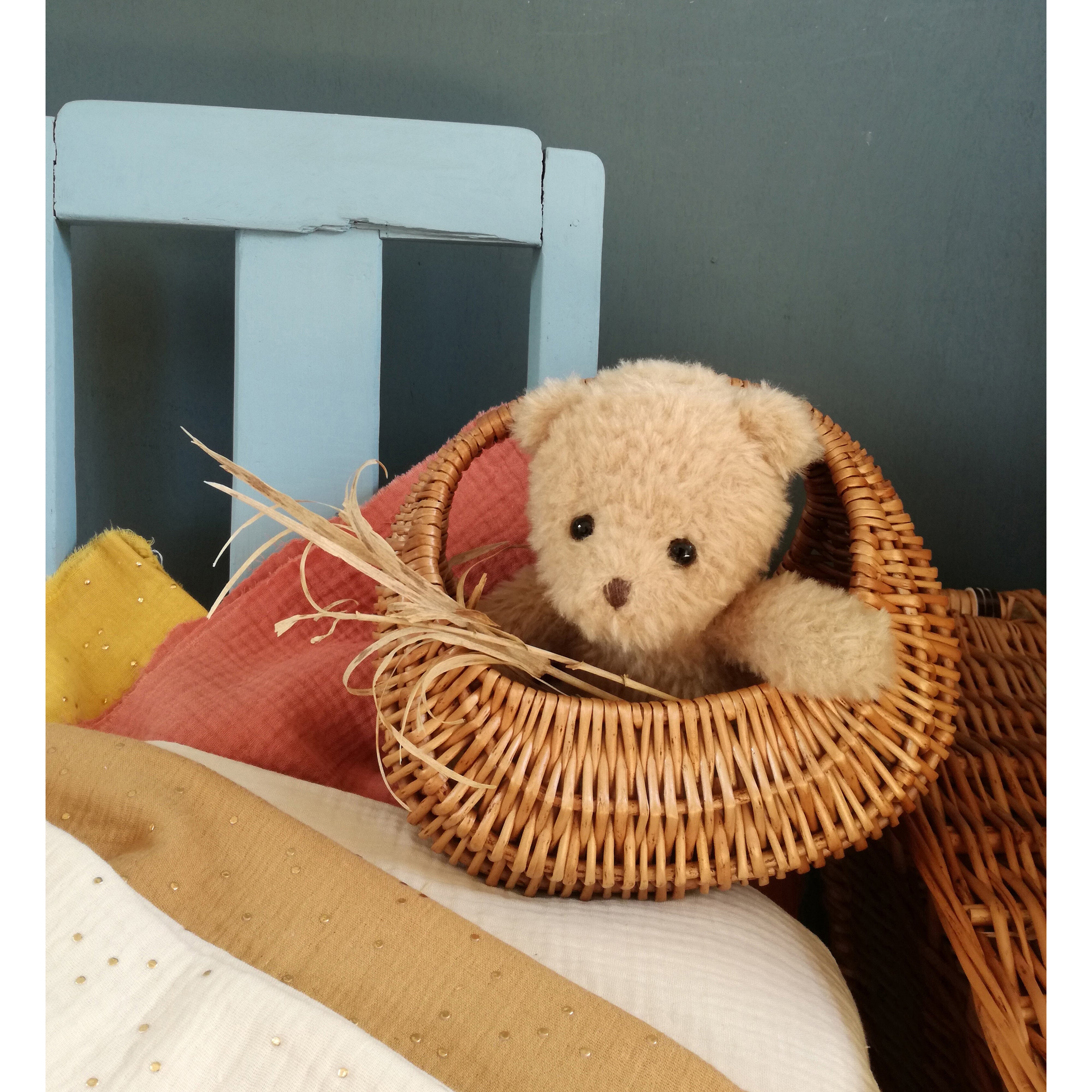 egmont-toys-morris-musical- (4)