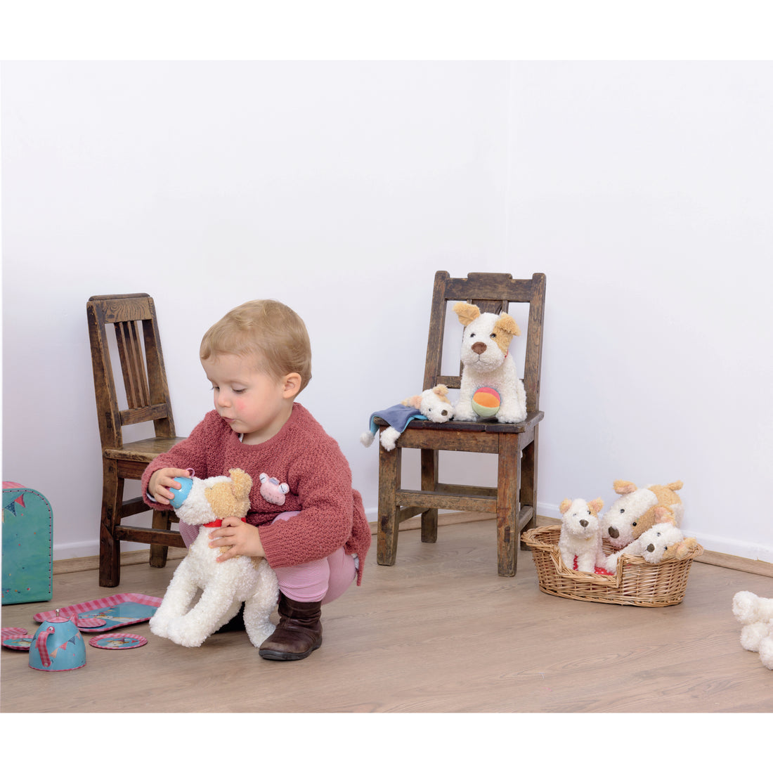 egmont-toys-tin-tea-set-eliot- (3)