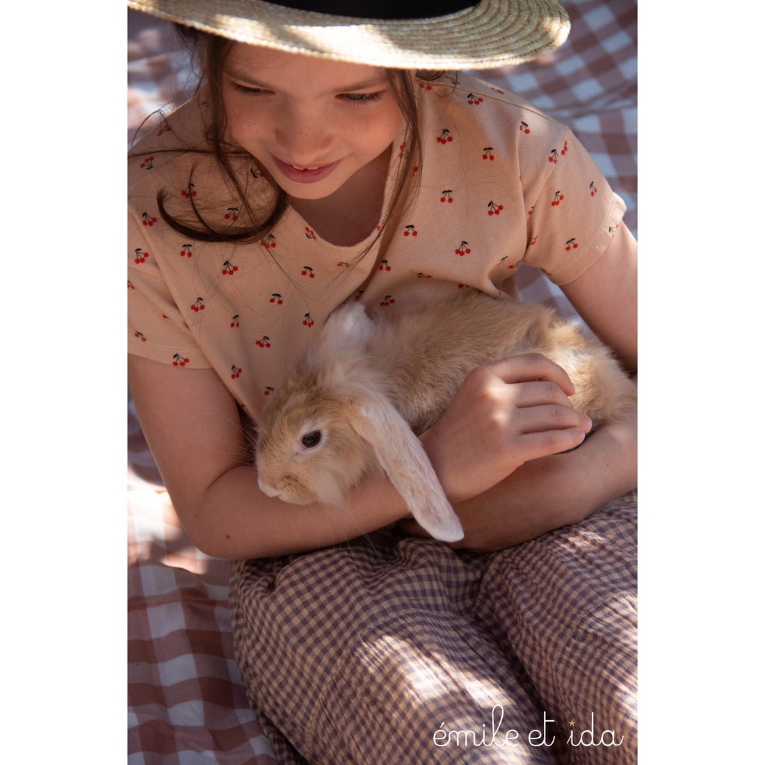 emile-et-ida-tee-shirt-creme-cerises- (6)