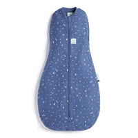 ergopouch-cocoon-swaddle-bag-1-0-tog-night-sky-ergo-zepco-1-0t03-06mns20- (1)