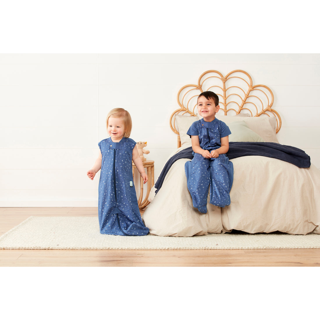 ergopouch-sleep-suit-bag-1-0-tog-night-sky-ergo-zepss-1-0t02-04yns20- (10)