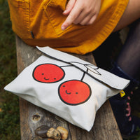 fluf-flip-snack-bag-cherries-red-fluf-ss-ch-pnk-01- (5)