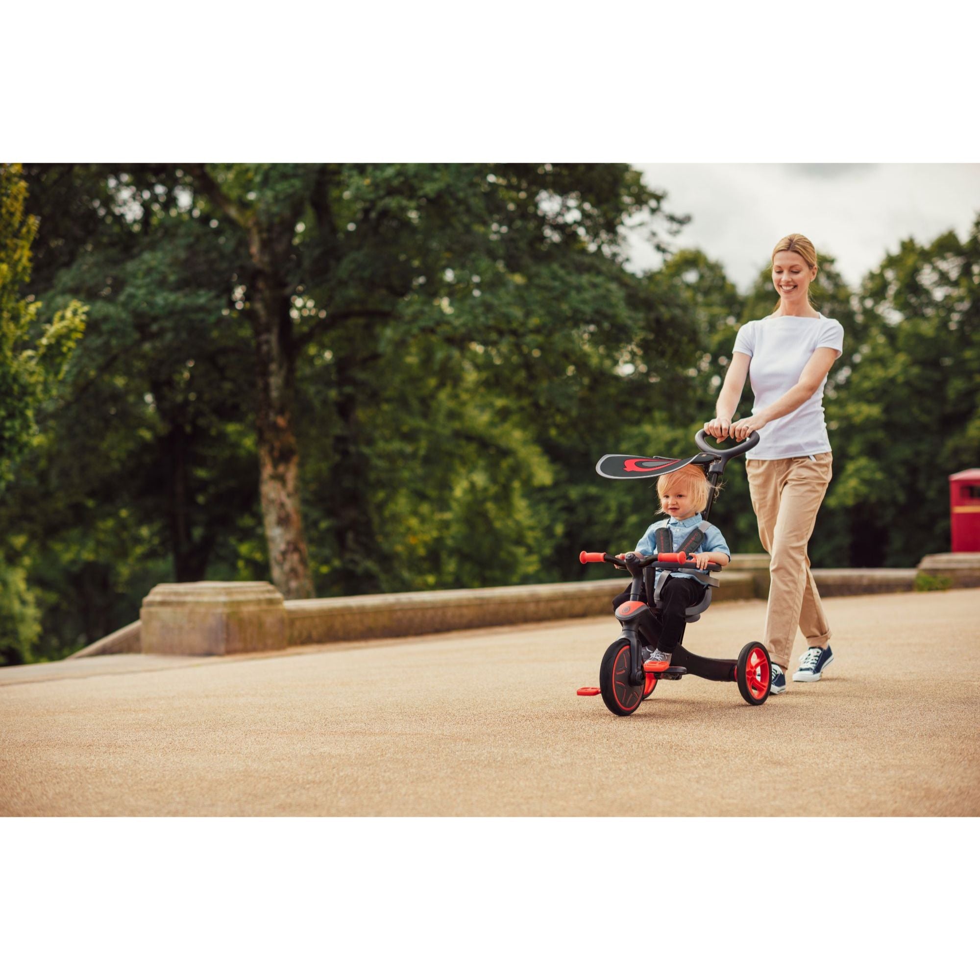 Globber Explorer Trike 4合1 三輪車  - New Red (連頭枕) (10M - 5Y)