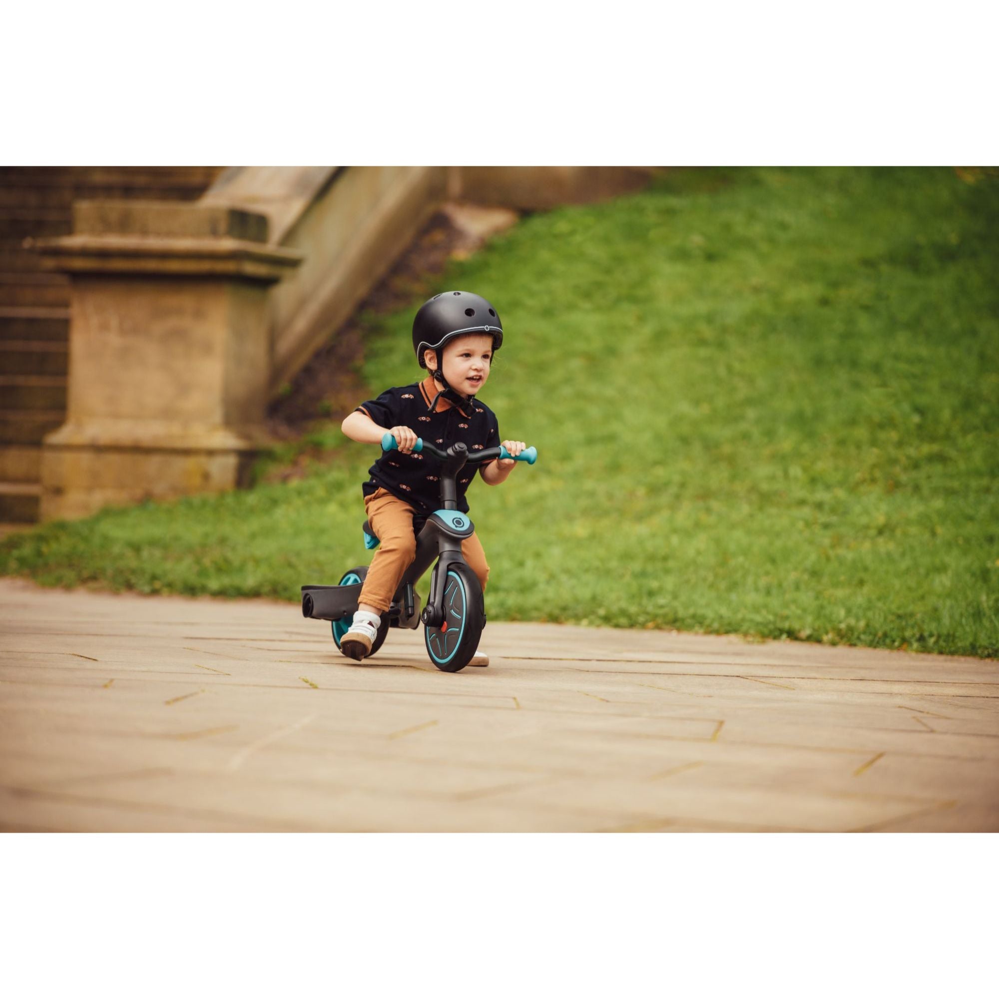 Globber Explorer Trike 4合1 三輪車  - New Red (連頭枕) (10M - 5Y)