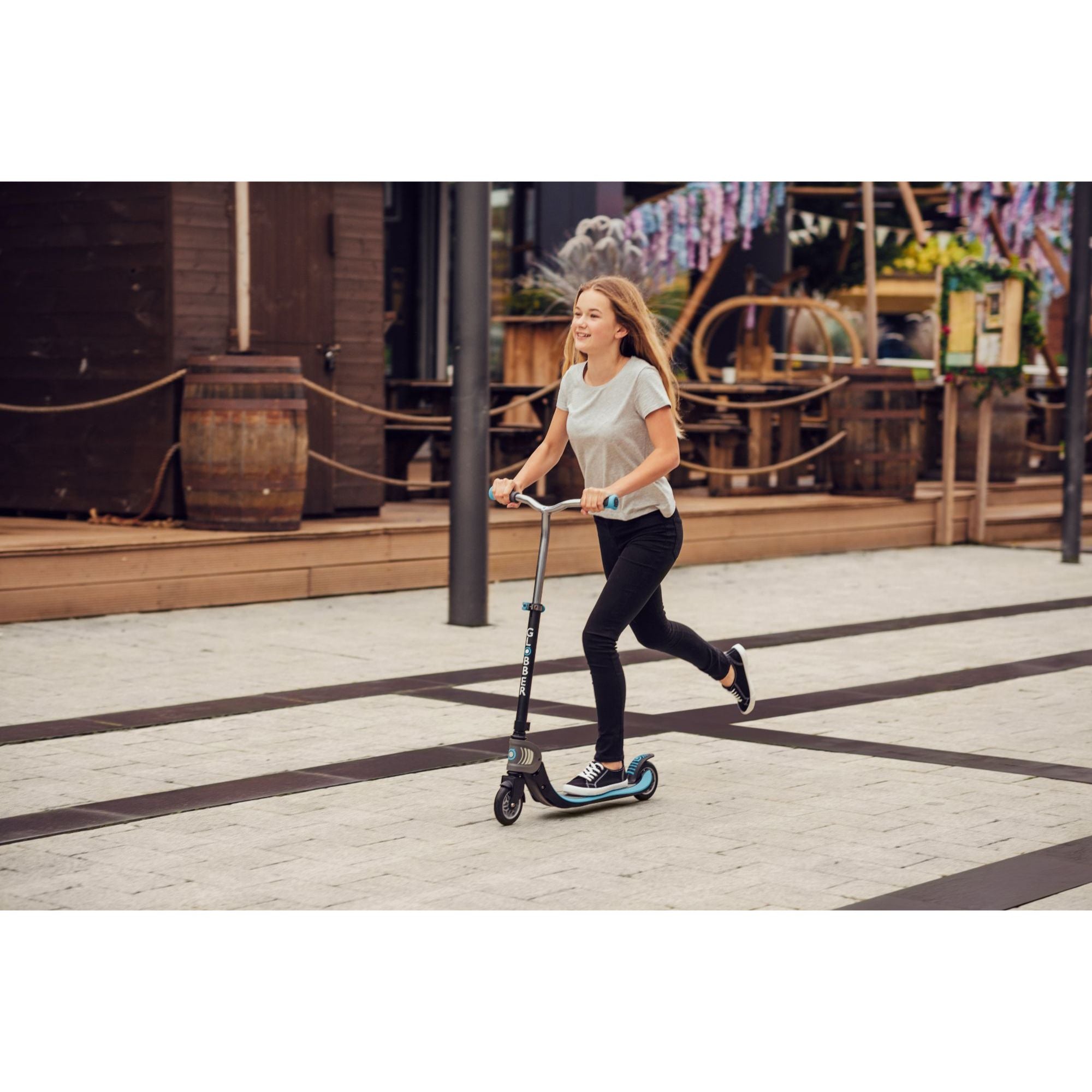 Globber Flow Foldable 125 Scooter - Black / Sky Blue (6Y+)