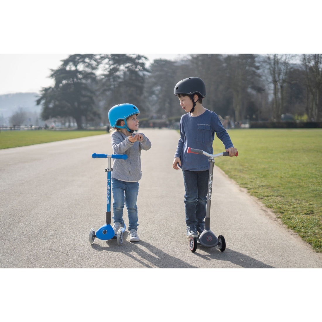 Globber, Casco Per Bambini Regolabile, Taglia XXS - XS, 45-51 Cm, Luce  Posteriore, Blu - Giocattoli online, Giochi online