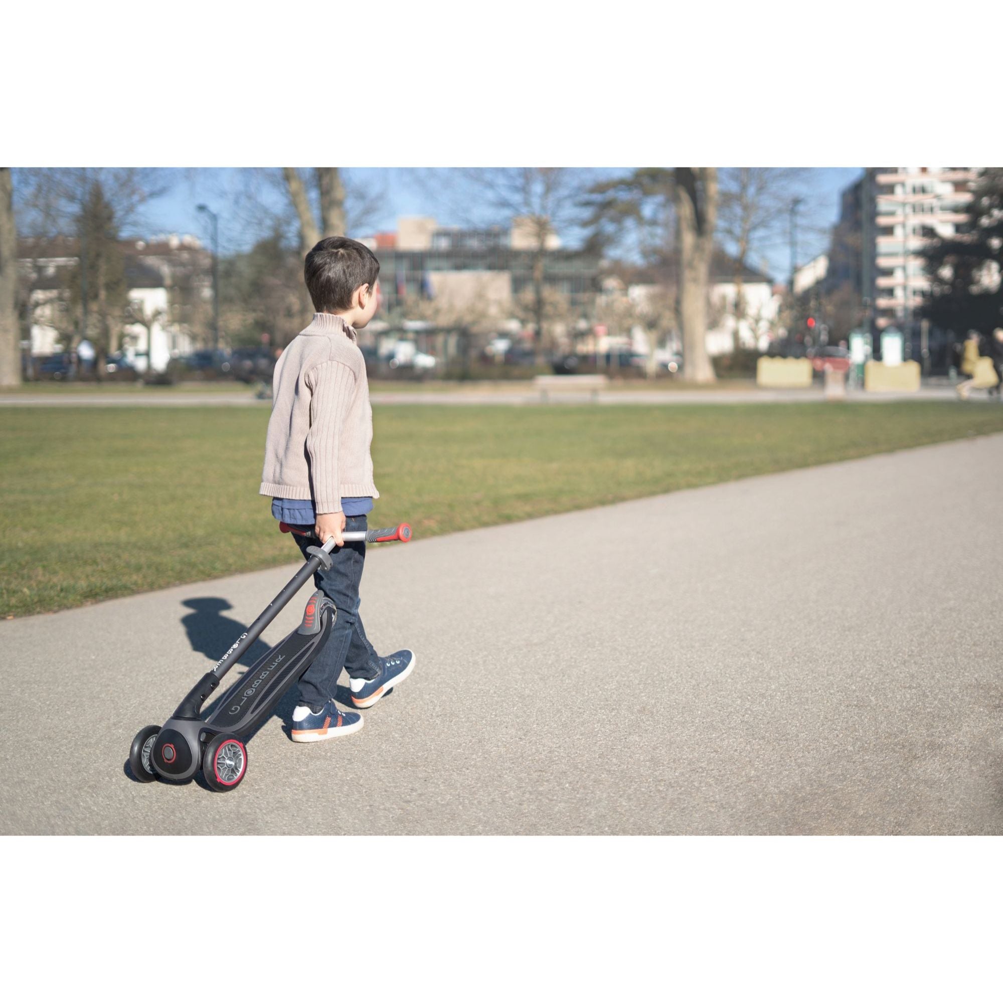 Globber Master Lights Scooter - Navy Blue (4y - 14y)