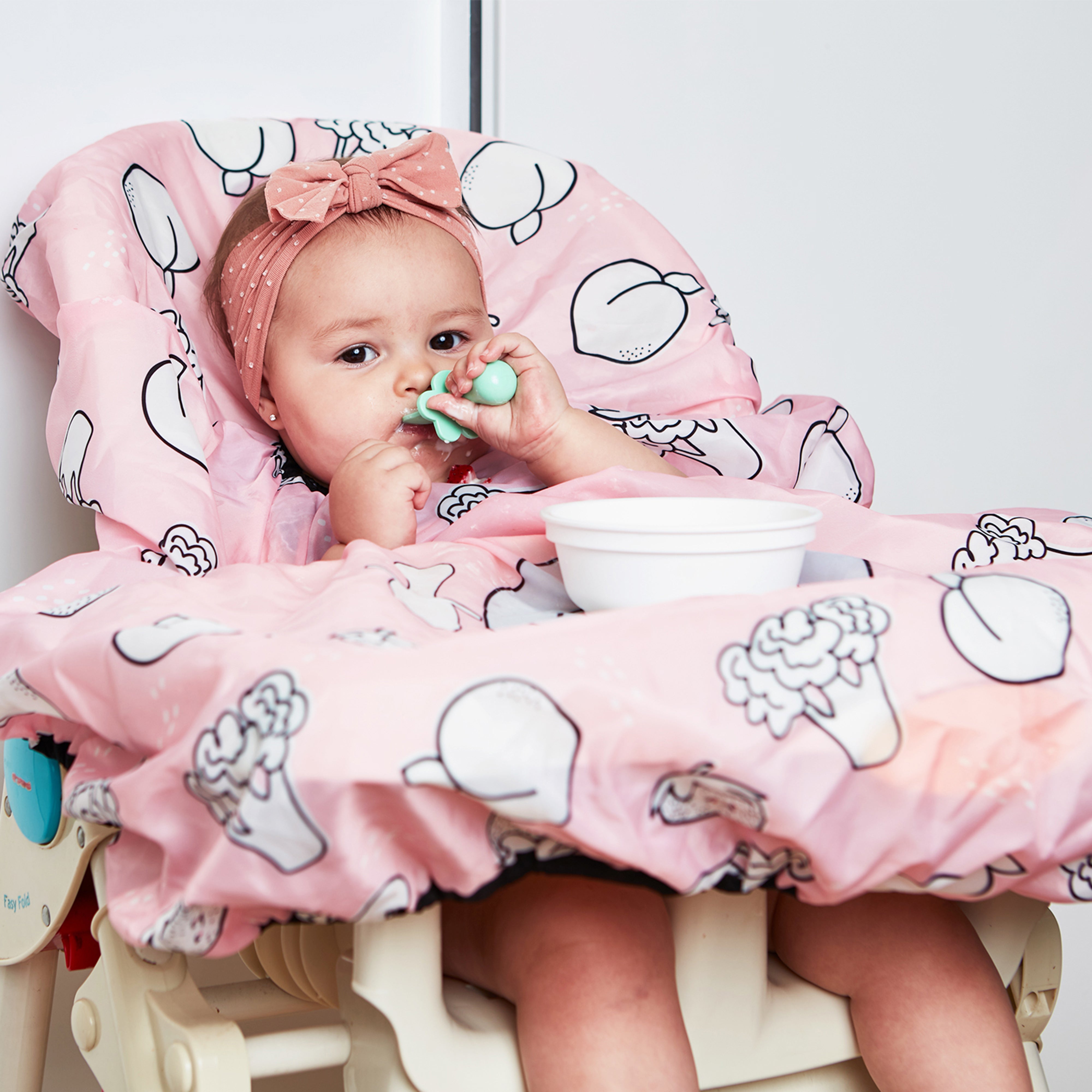 grabease-allover-bib-blush- (4)