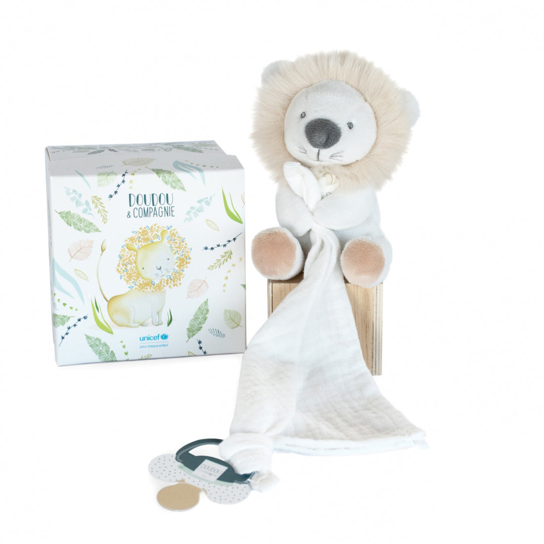 histoire-dours-unicef-doll-with-doudou-pacifier-lion- (1)