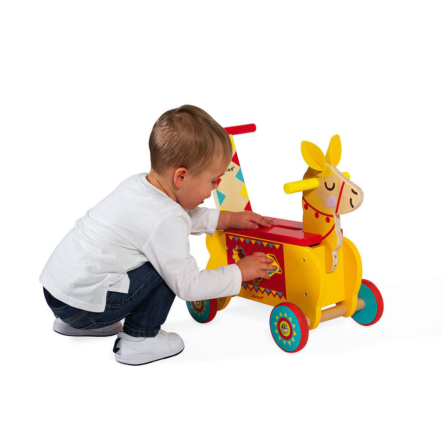 janod-llama-ride-on- (4)