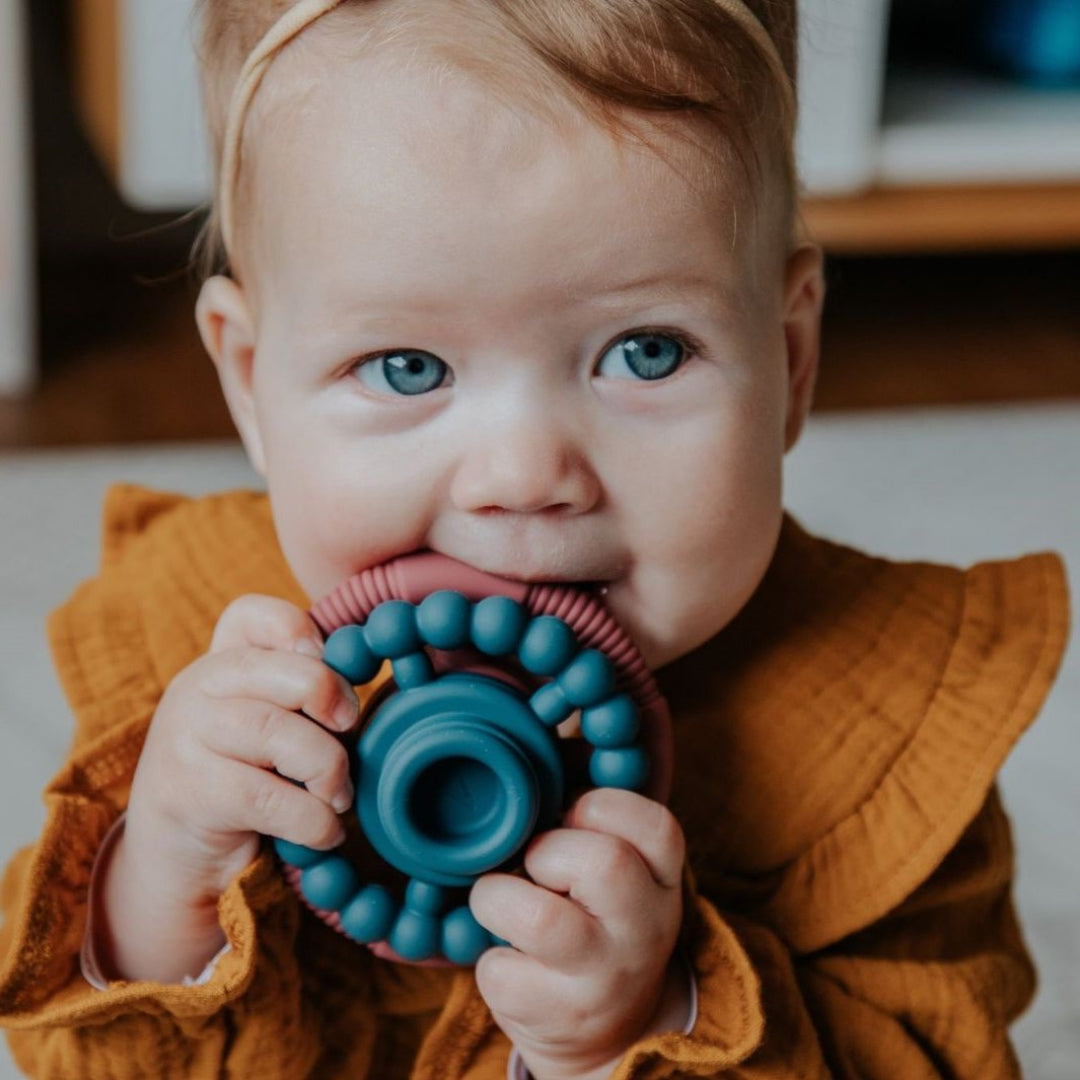 jellystone-designs-stacker-teether-&-toy-pastel- (4)