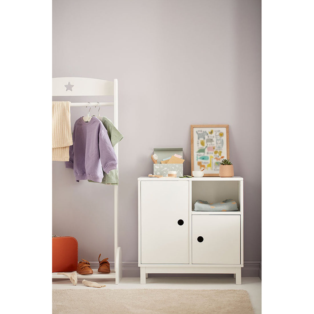 kids-concept-clothes-rail-white-star-60x30x119cm-kidc-700929- (4)