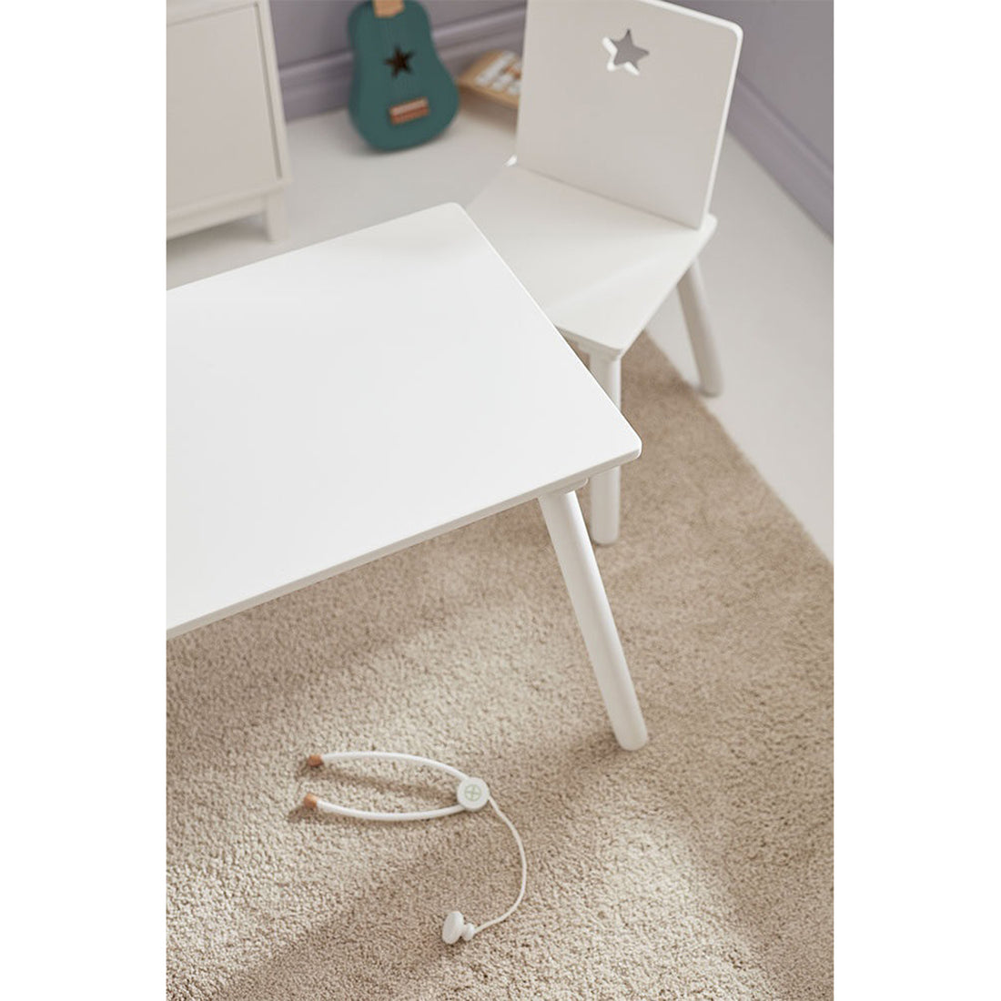 kids-concept-table-white-star-58x40x45cm-kidc-700535- (4)