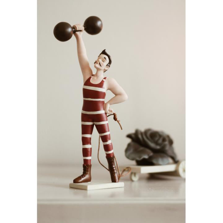 konges-sløjd-birthday-train-strong-man- (3)