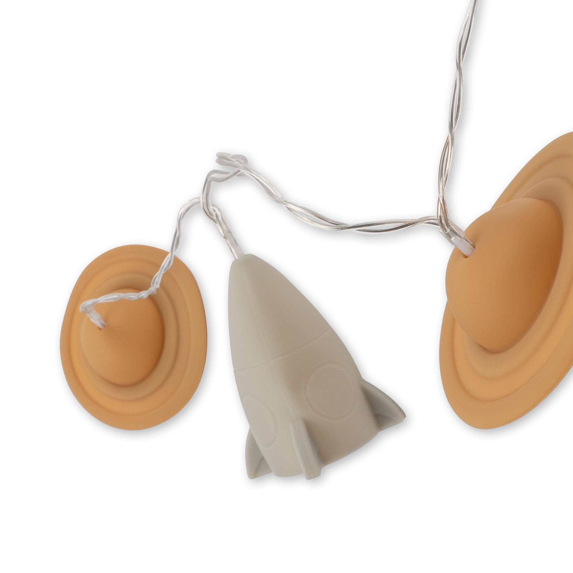 konges-sløjd-light-chain-space-almond-kong-w22ks4033-almond- (2)