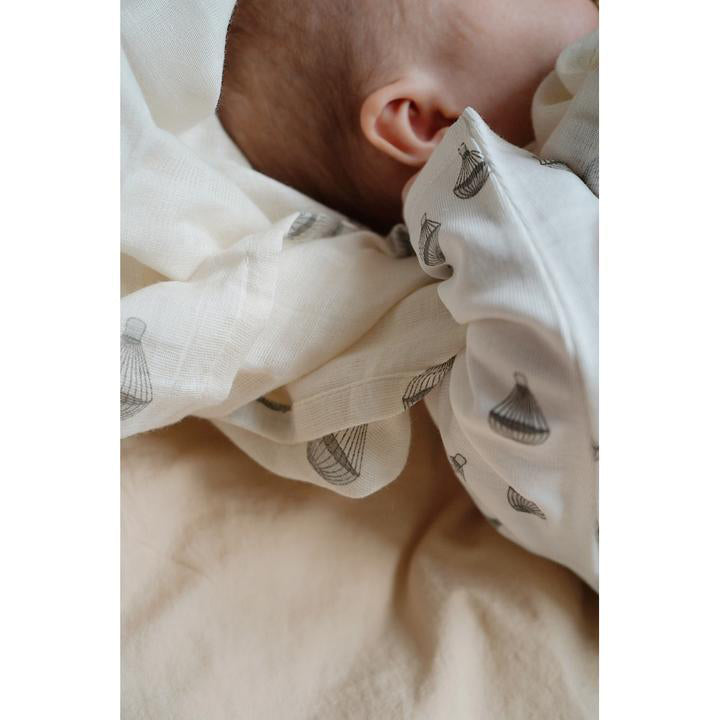 konges-sløjd-new-born-body-parachute- (3)