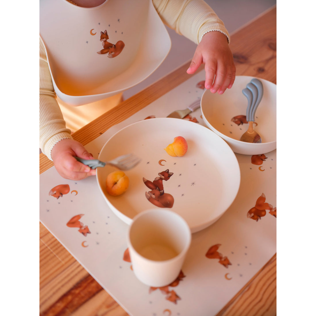 konges-slojd-pla-dinner-set-foxie-kong-s23ks4791-fox