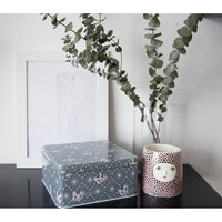 lapin-&-me-kitty-tin-square- (3)