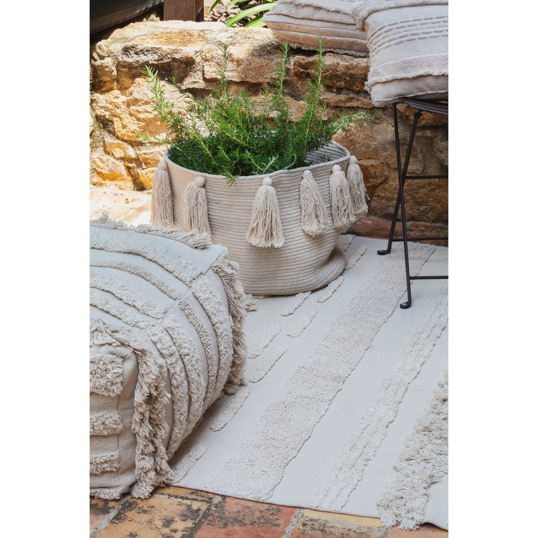 lorena-canals-air-dune-white-pouffe- (9)