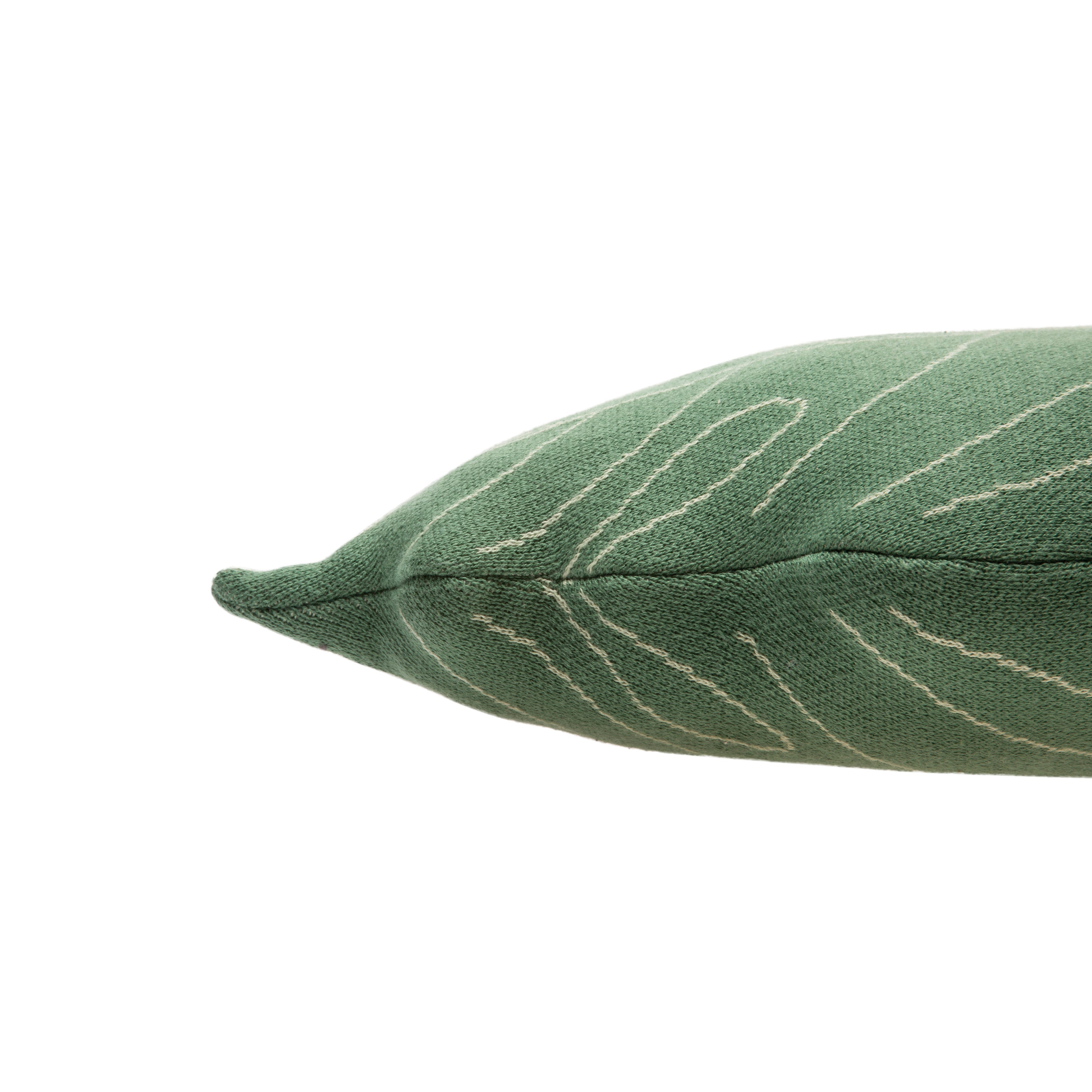 lorena-canals-baby-leaf-machine-washable-knitted-cushion- (4)