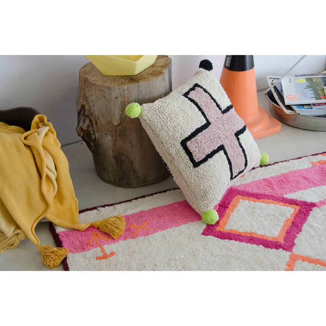 lorena-canals-cross-machine-washable-cushion- (5)