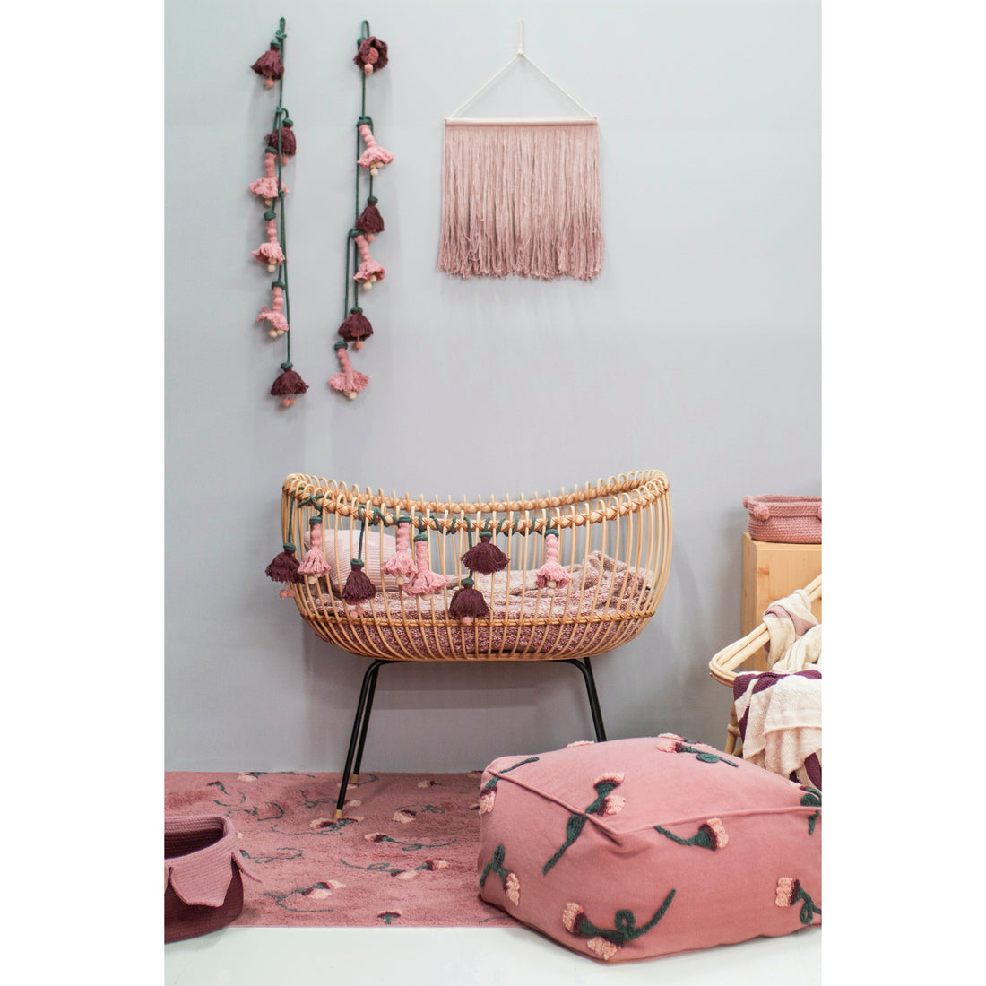 lorena-canals-english-garden-ash-rose-pouffe- (10)