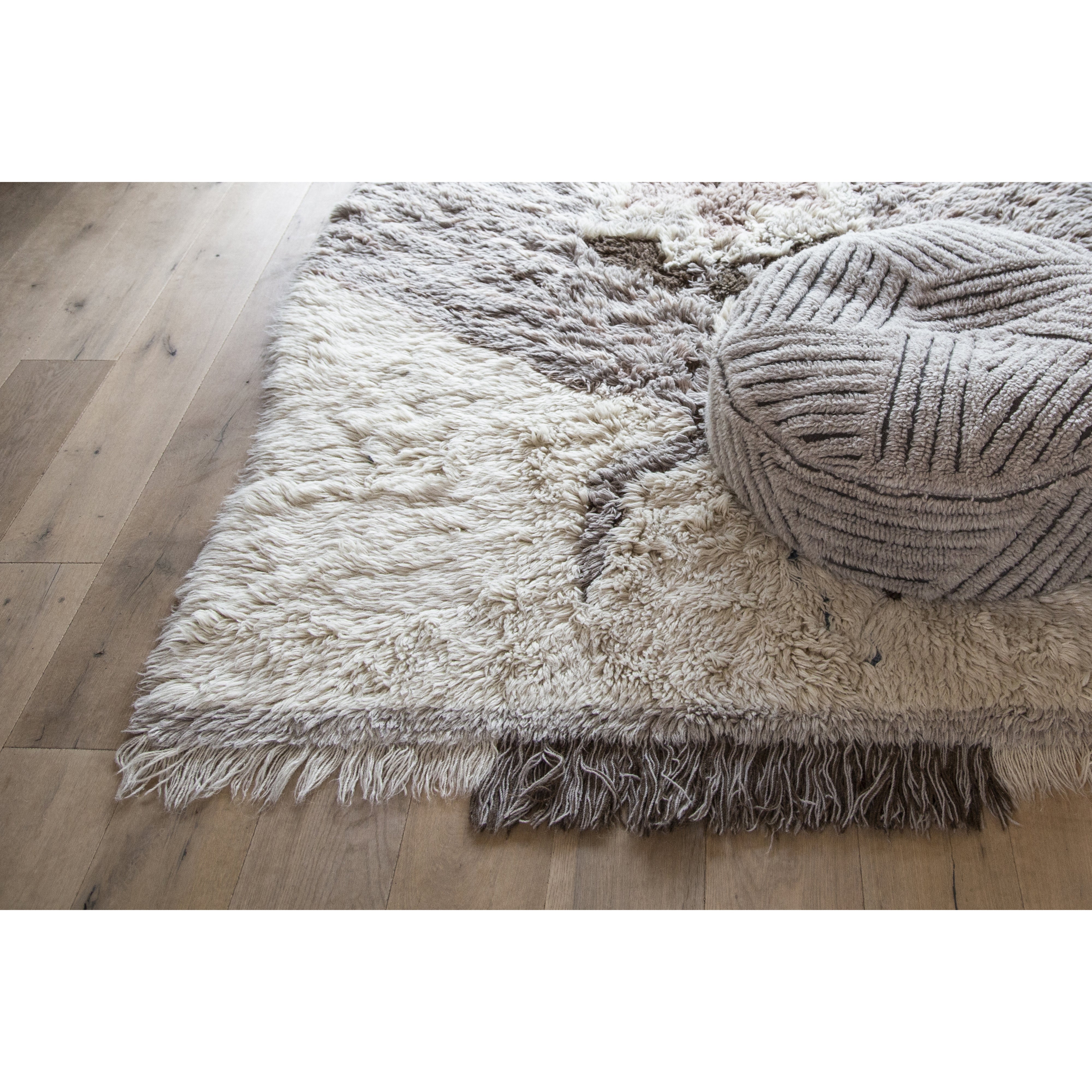lorena-canals-fields-machine-washable-woolable-pouffe- (4)
