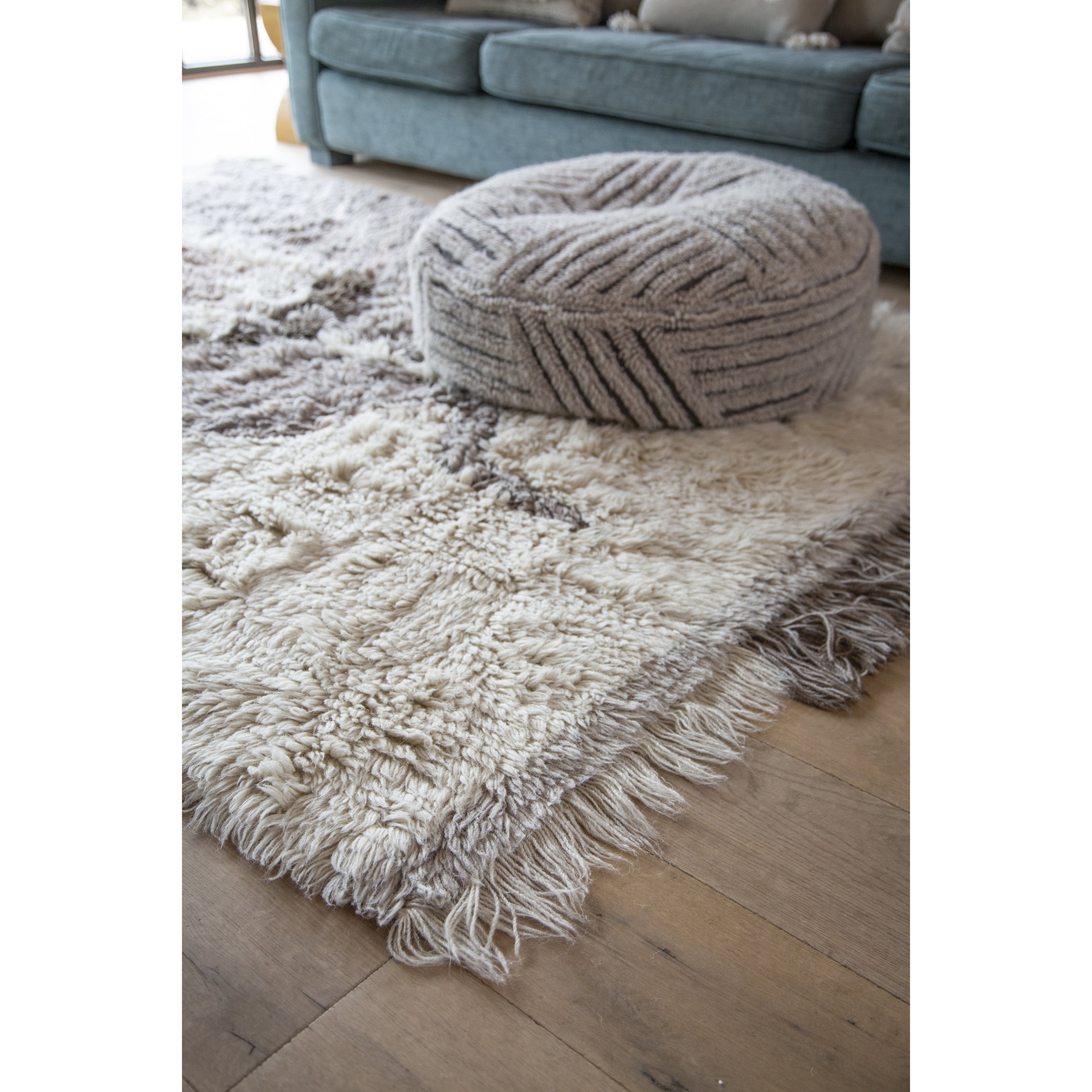 lorena-canals-fields-machine-washable-woolable-pouffe- (6)