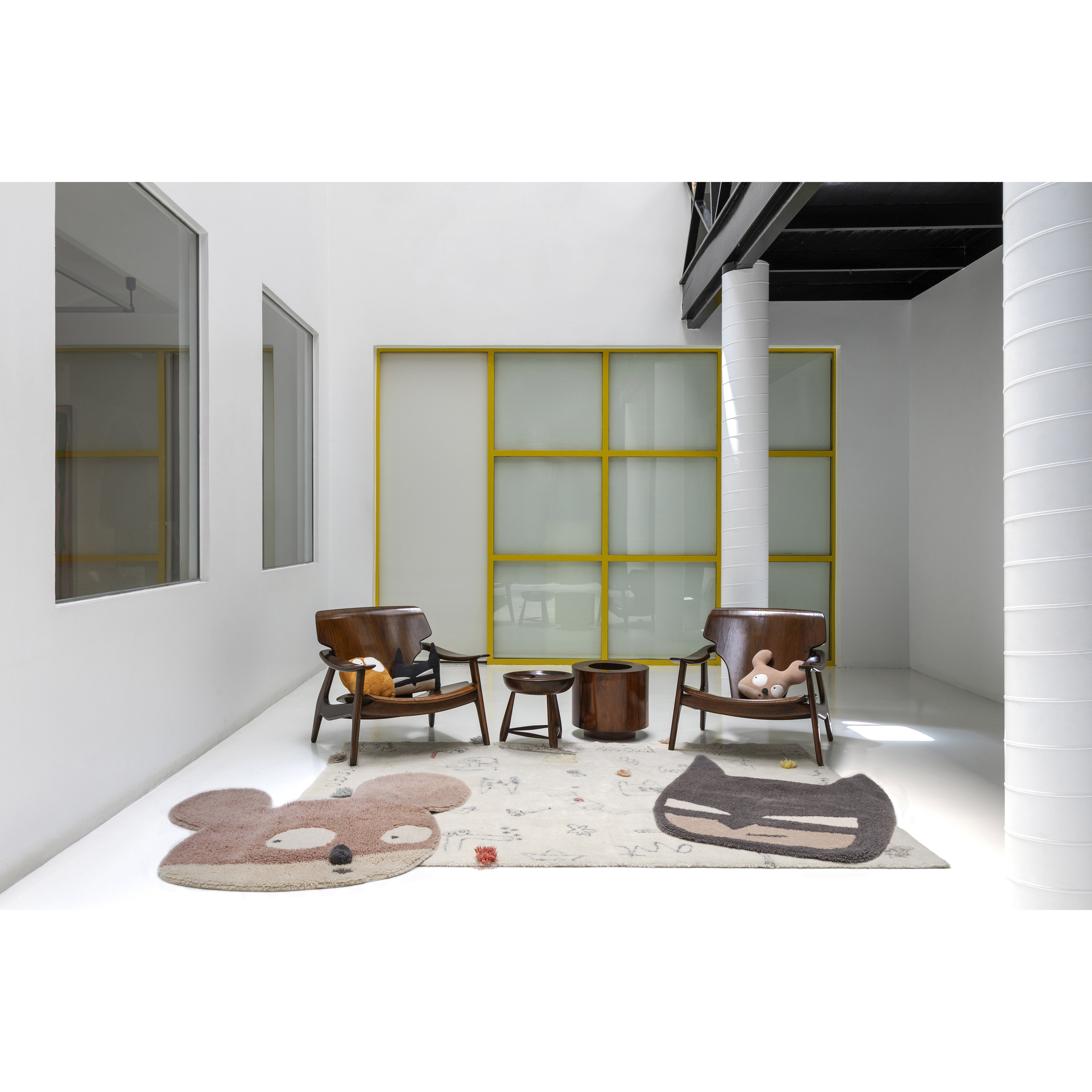 lorena-canals-ghosty-machine-washable-knitted-cushion- (14)