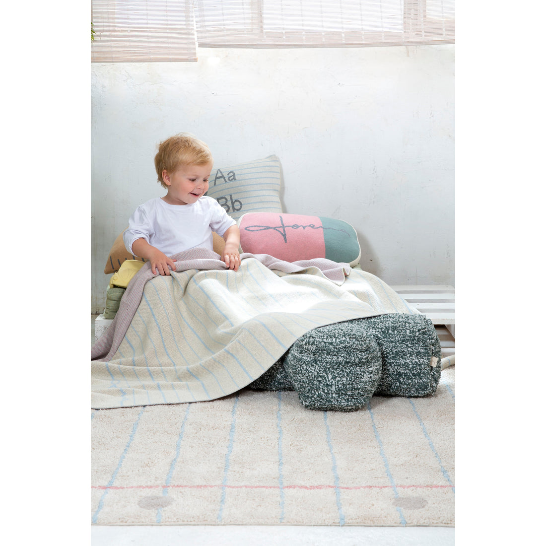 lorena-canals-notebook-knitted-baby-blanket- (9)